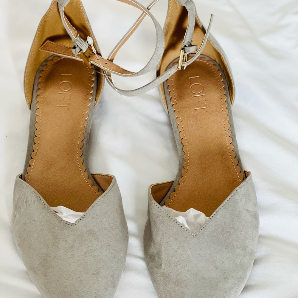 NEW LOFT Pointed Flats 8.5 Grey